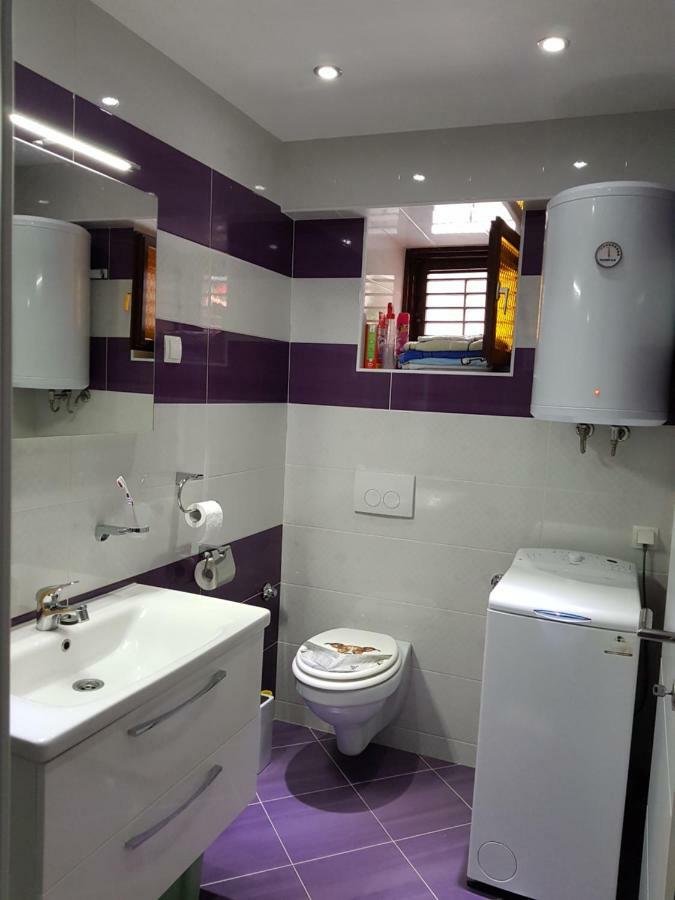 سينج Room Petra In Centertown المظهر الخارجي الصورة